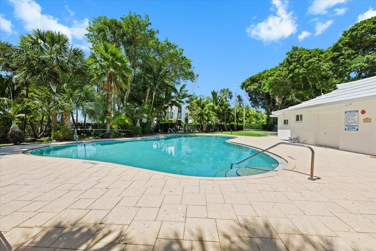 2611 SE 21st Fort Lauderdale, FL 33316
