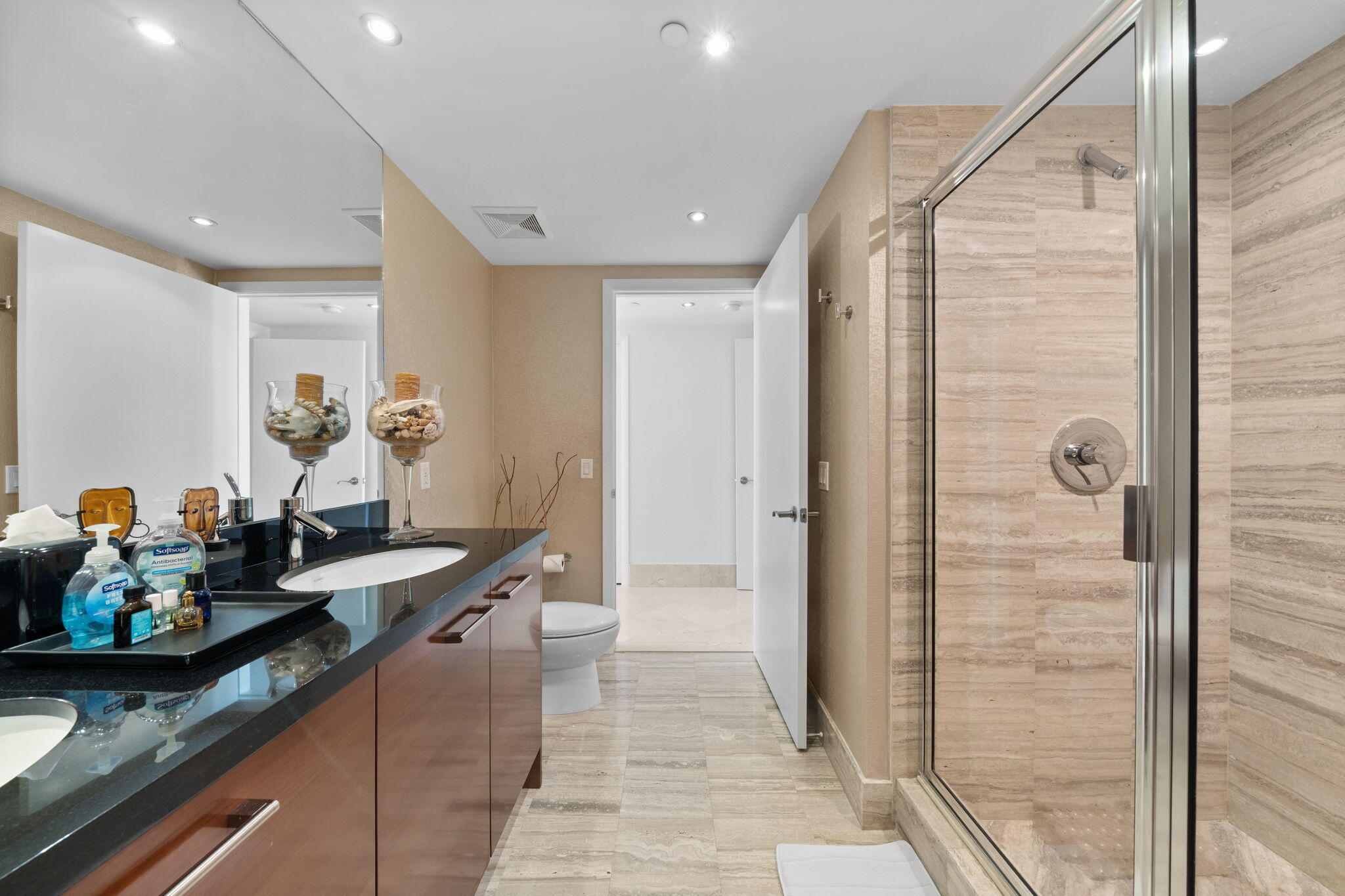 101 S Fort Lauderdale Bch #2004 Fort Lauderdale, FL 33316