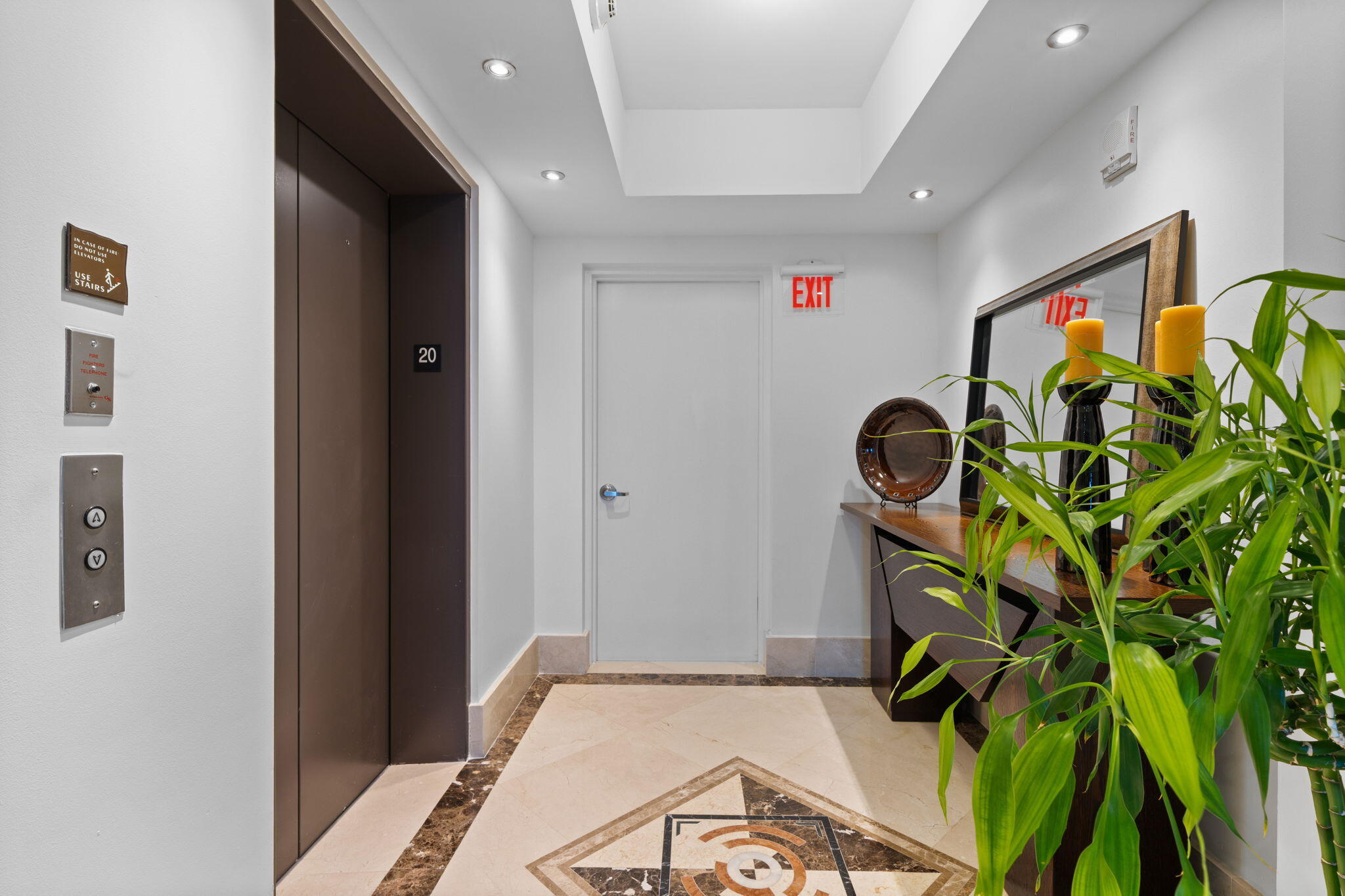 101 S Fort Lauderdale Bch #2004 Fort Lauderdale, FL 33316