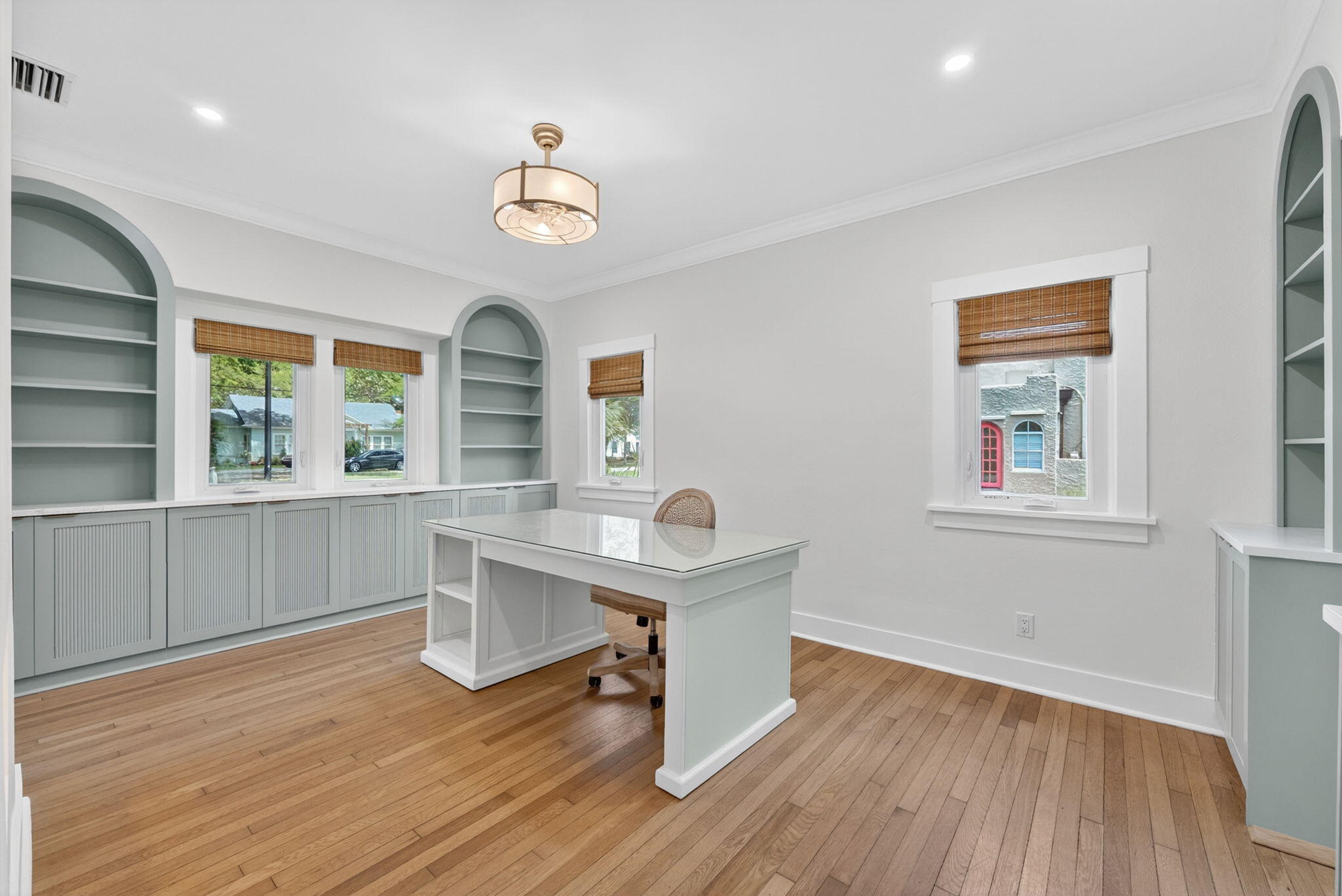 400 NE 5th Pompano Beach, FL 33060