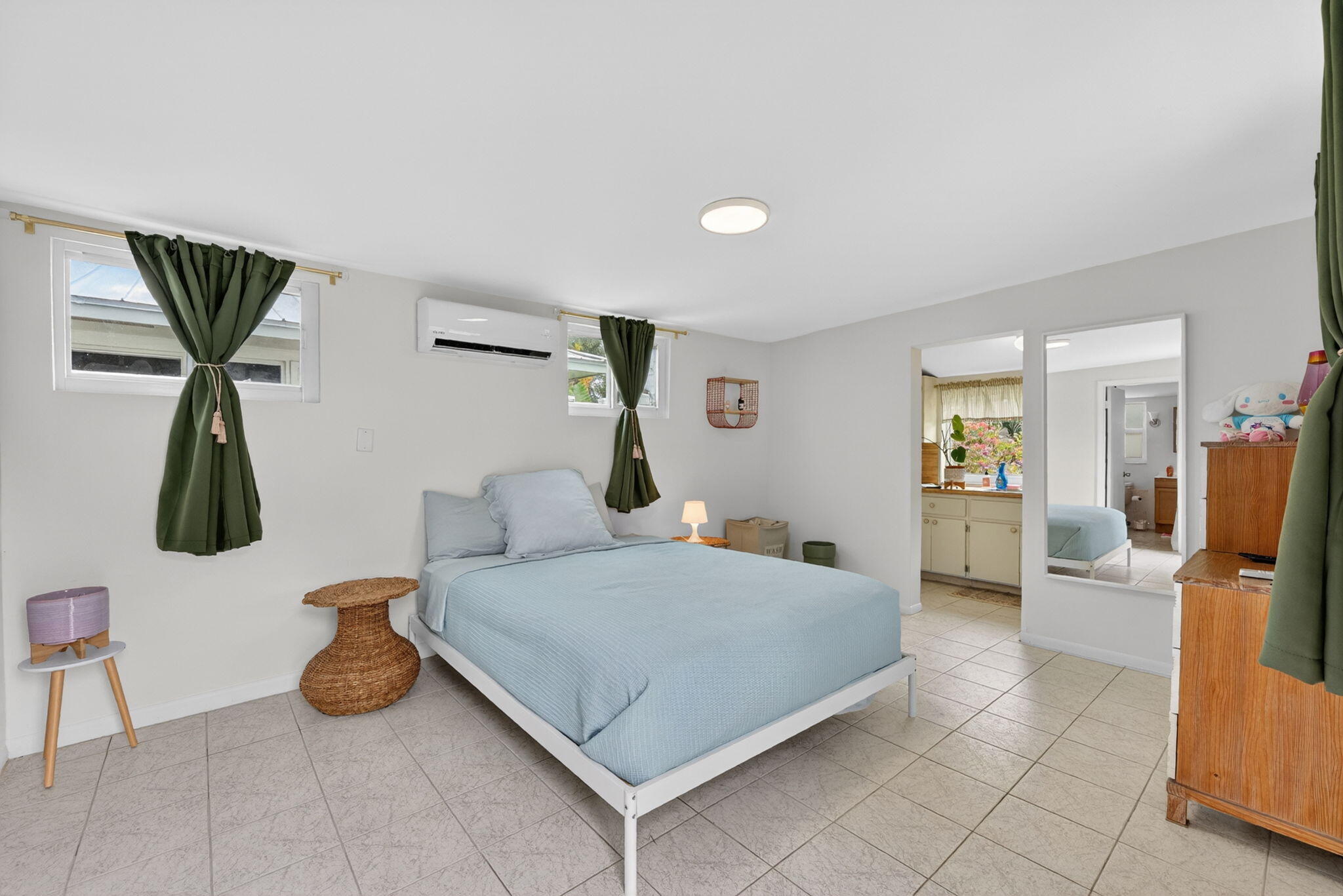 400 NE 5th Pompano Beach, FL 33060