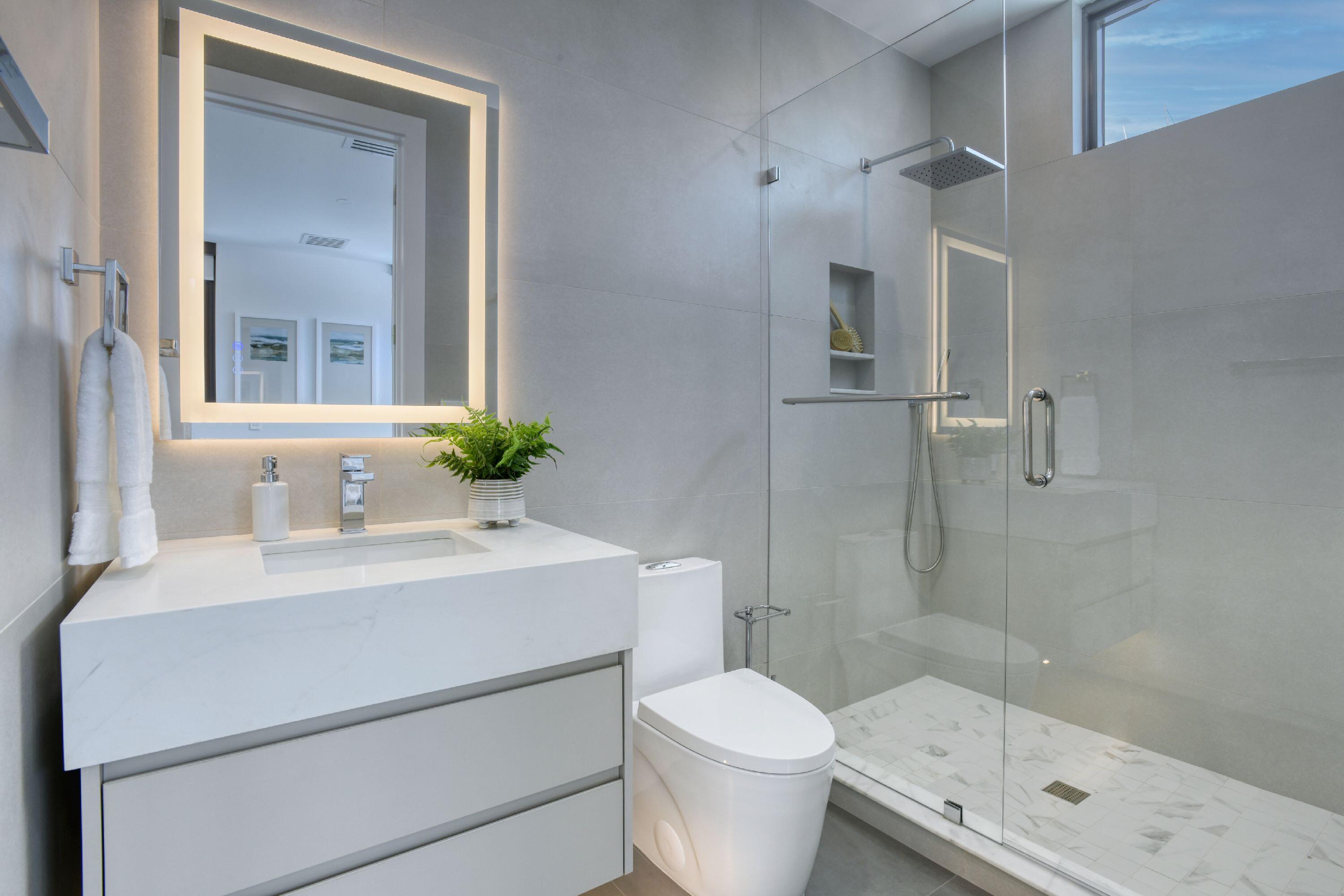 5840 NE 22nd Fort Lauderdale, FL 33308