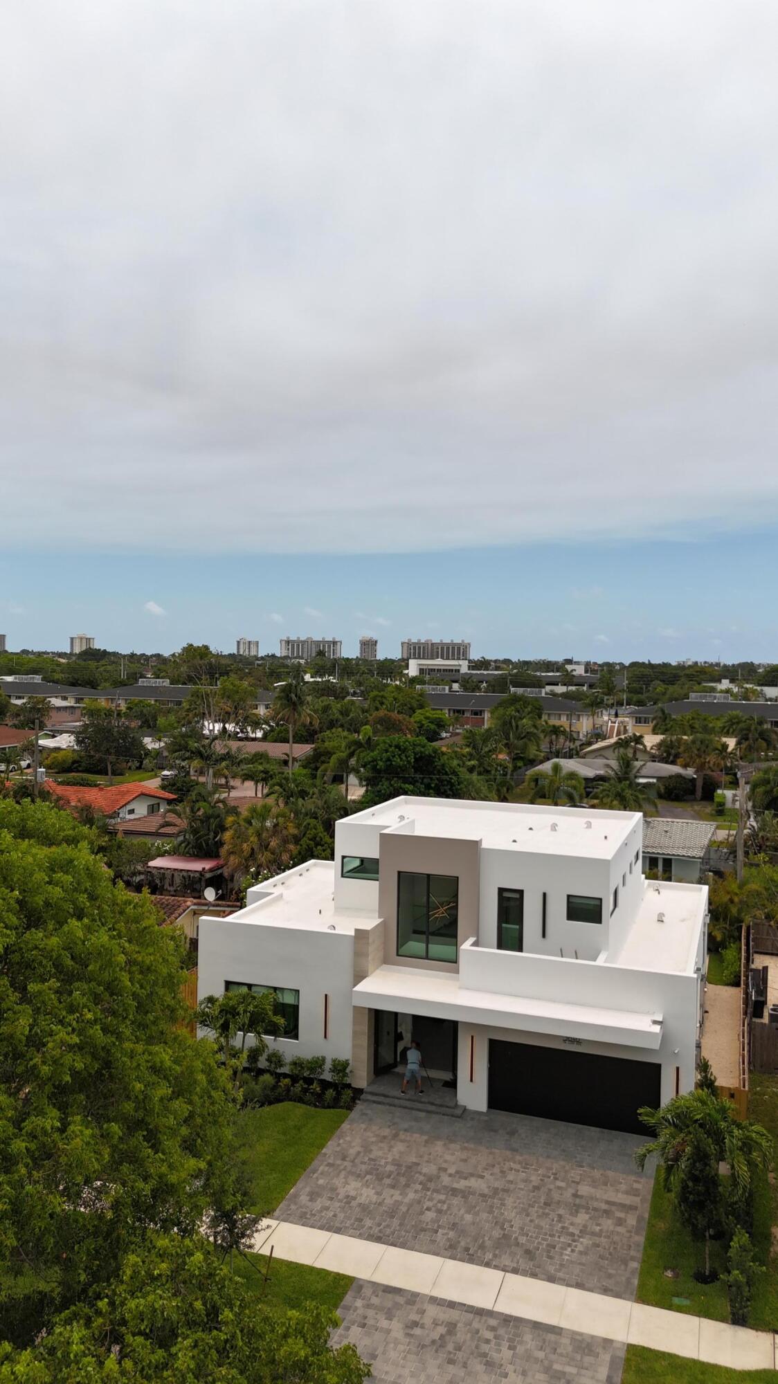 5840 NE 22nd Fort Lauderdale, FL 33308