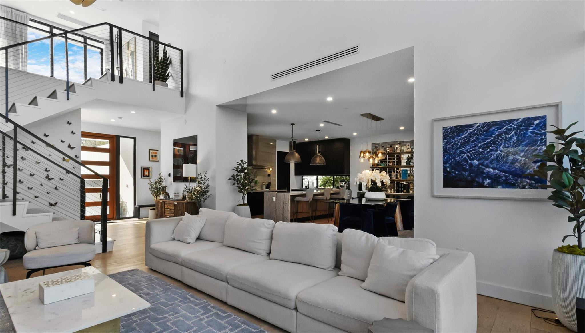823 Ponce De Leon Fort Lauderdale, FL 33316