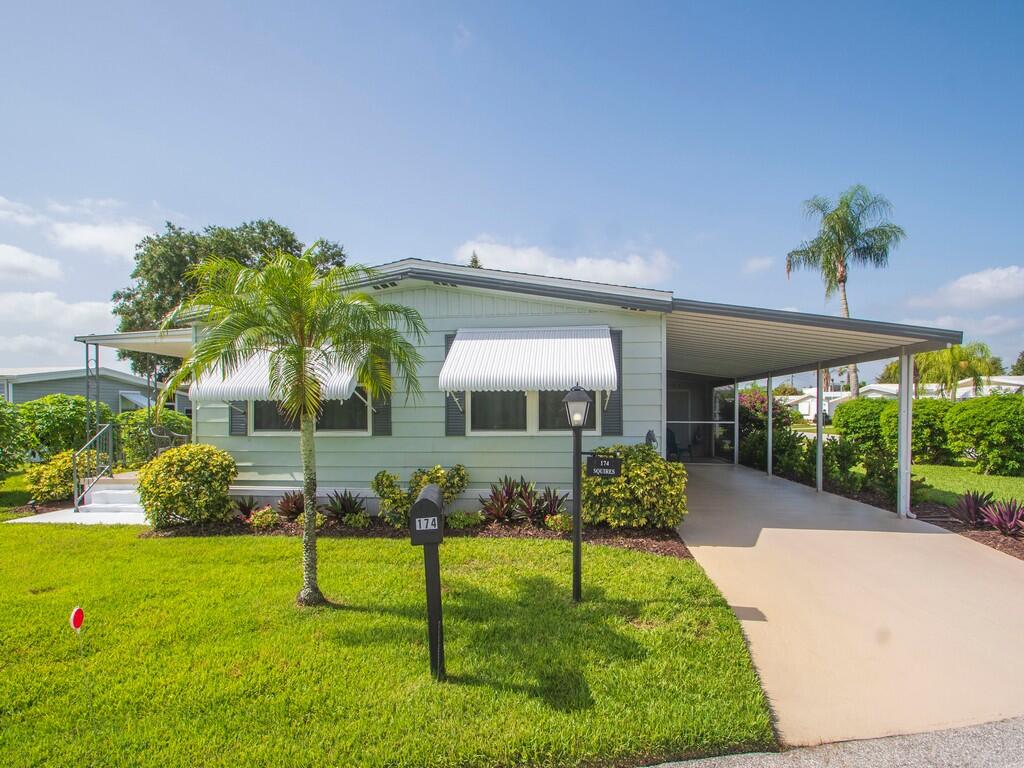 174 NE Emerald