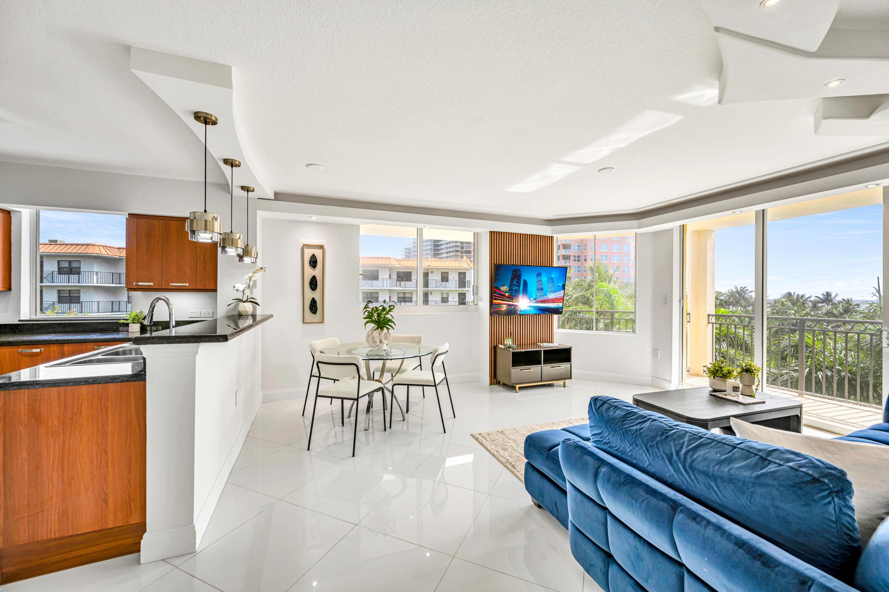 2011 N Ocean #405 Fort Lauderdale, FL 33305