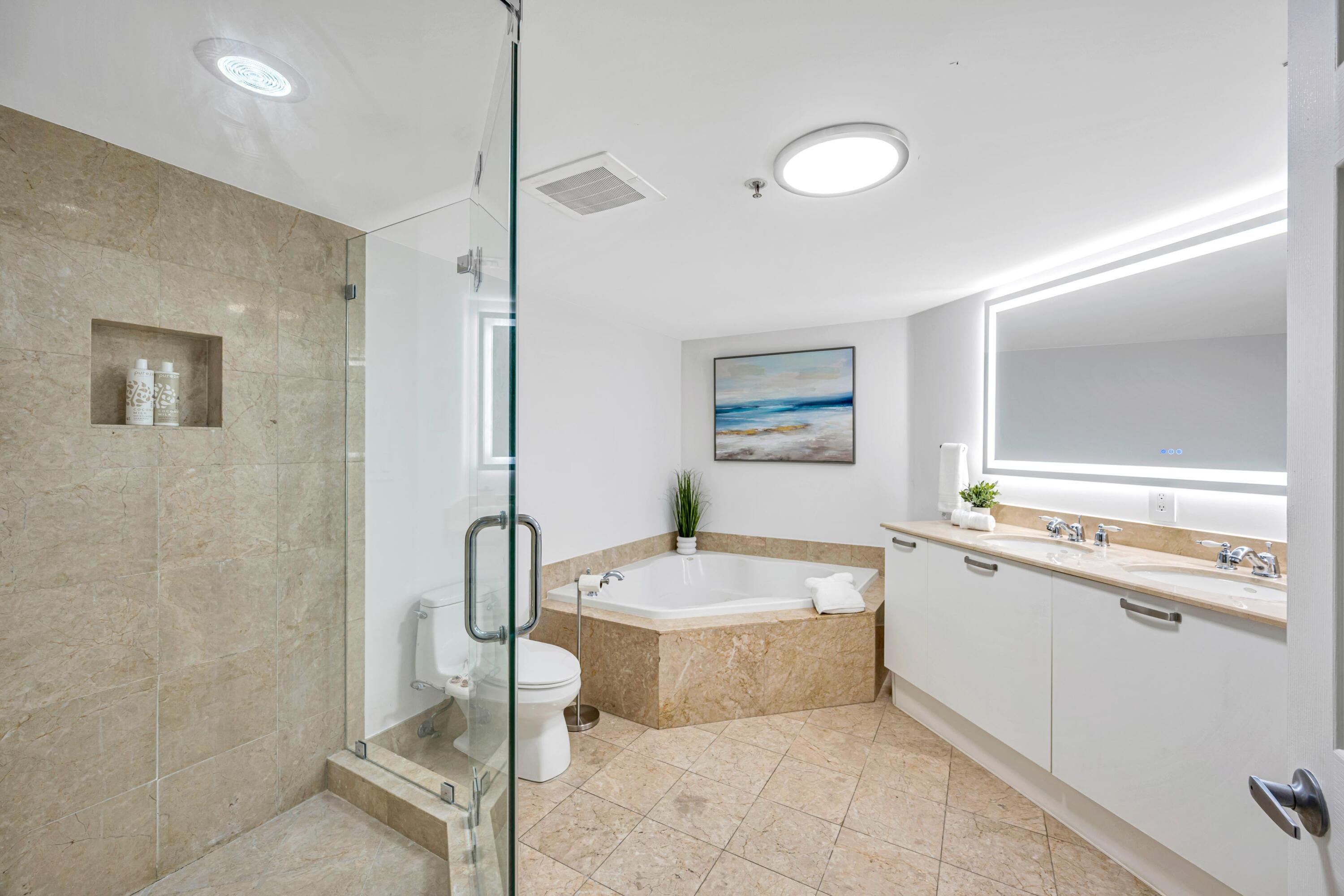 2011 N Ocean #405 Fort Lauderdale, FL 33305