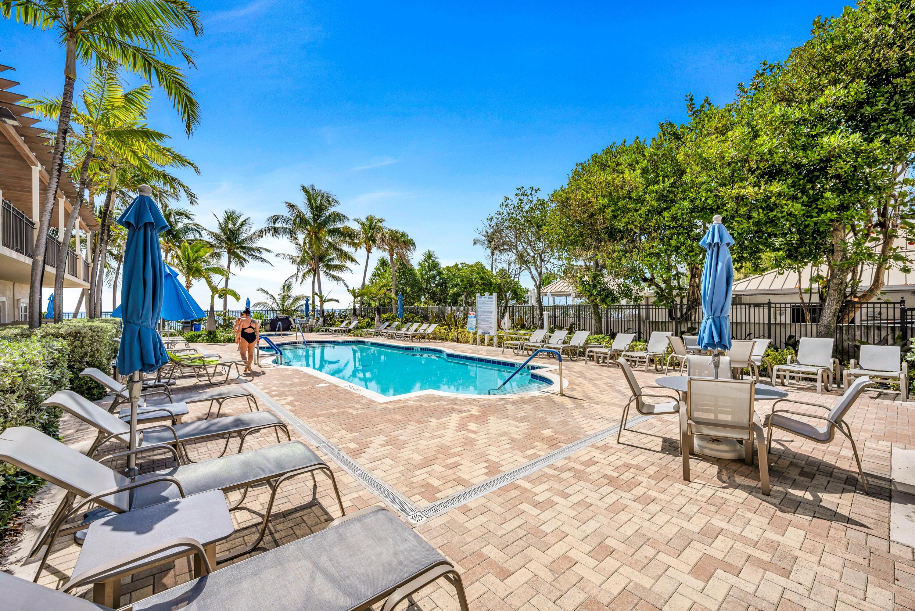 2011 N Ocean #405 Fort Lauderdale, FL 33305