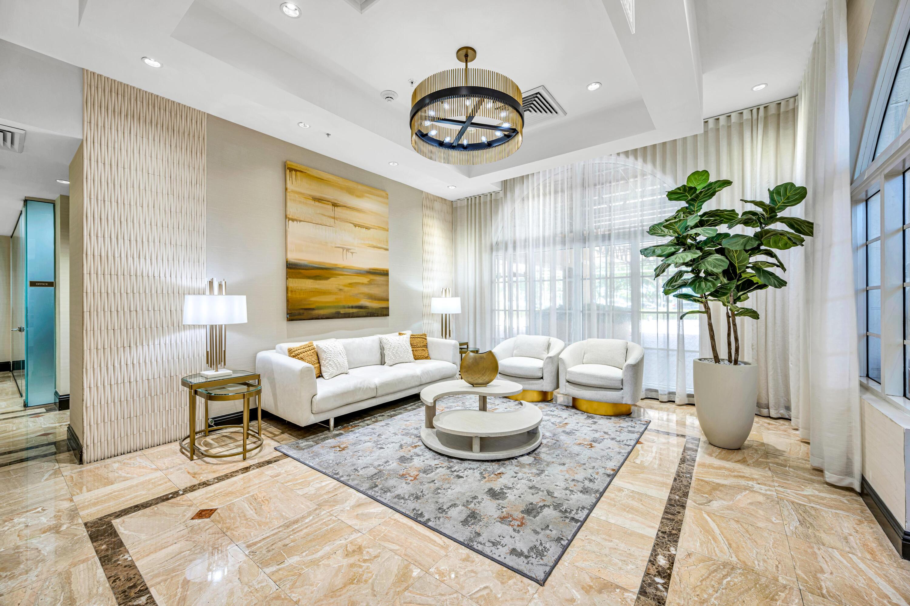 2011 N Ocean #405 Fort Lauderdale, FL 33305