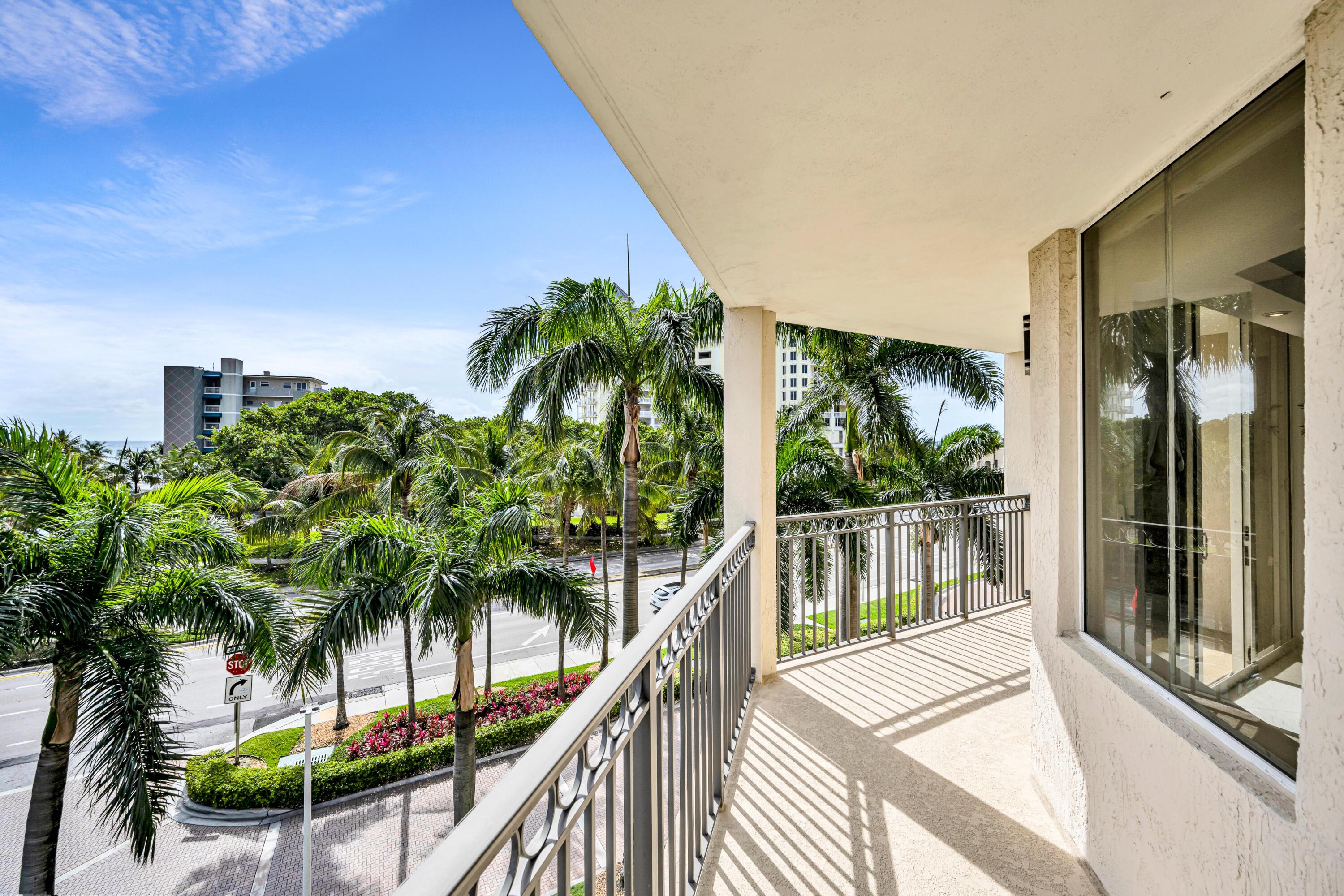 2011 N Ocean #405 Fort Lauderdale, FL 33305