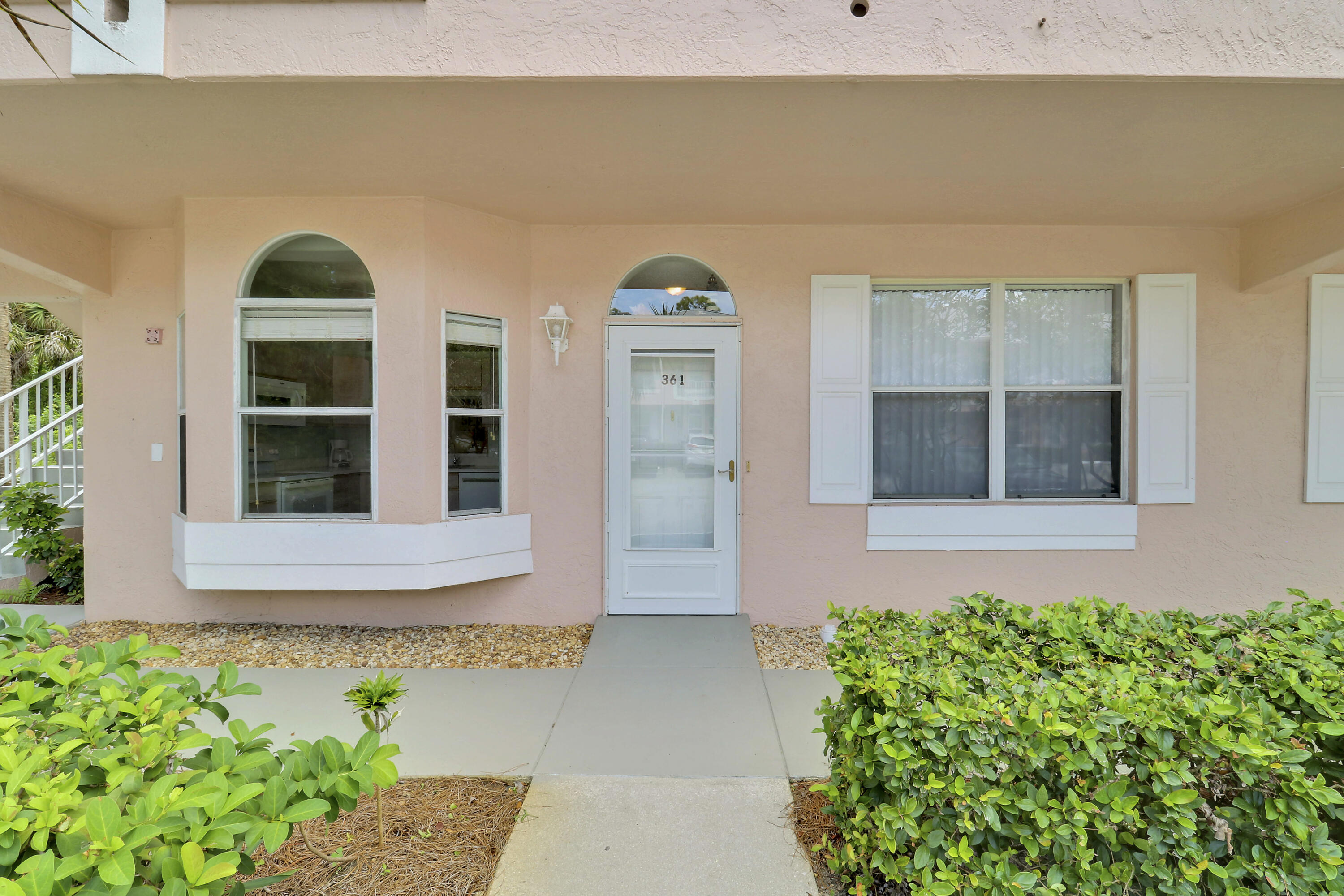 18081 SE Country Clb Dr #37-361
