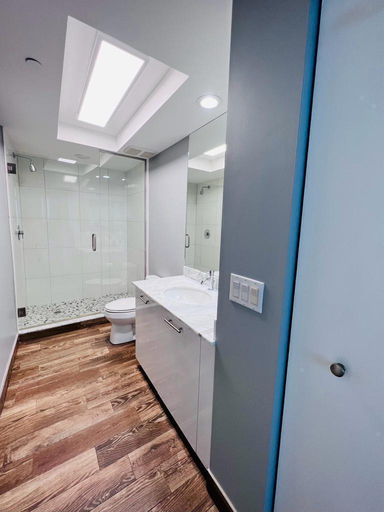 image 500 Brickell East16