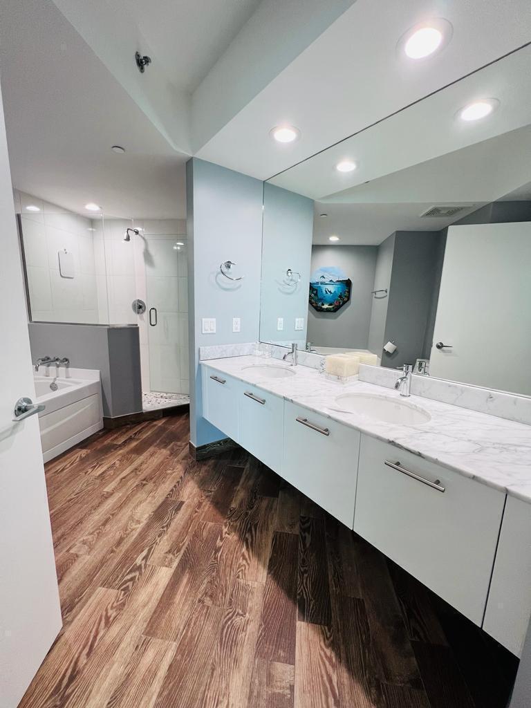 image 500 Brickell East23