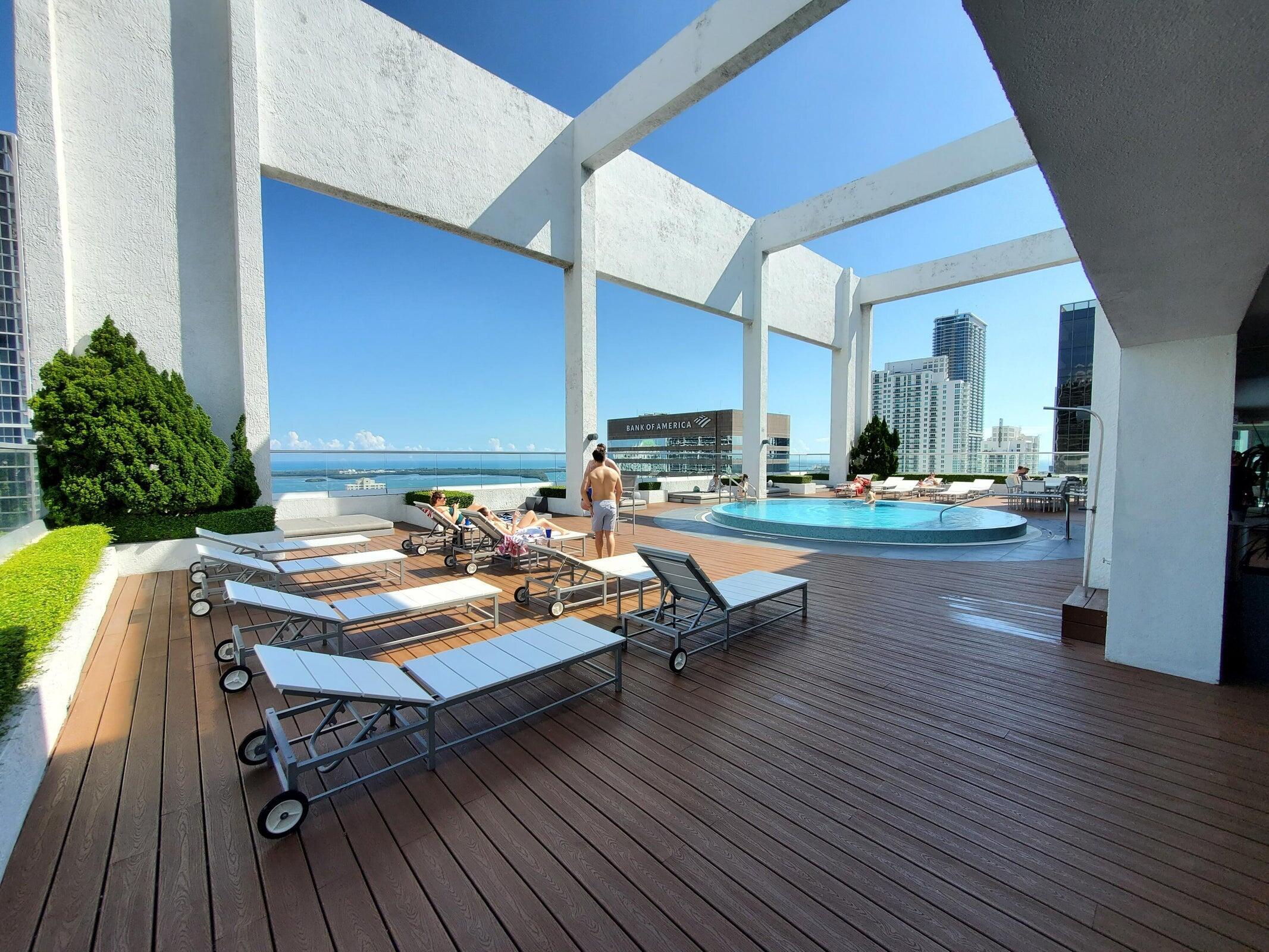 image 500 Brickell East29