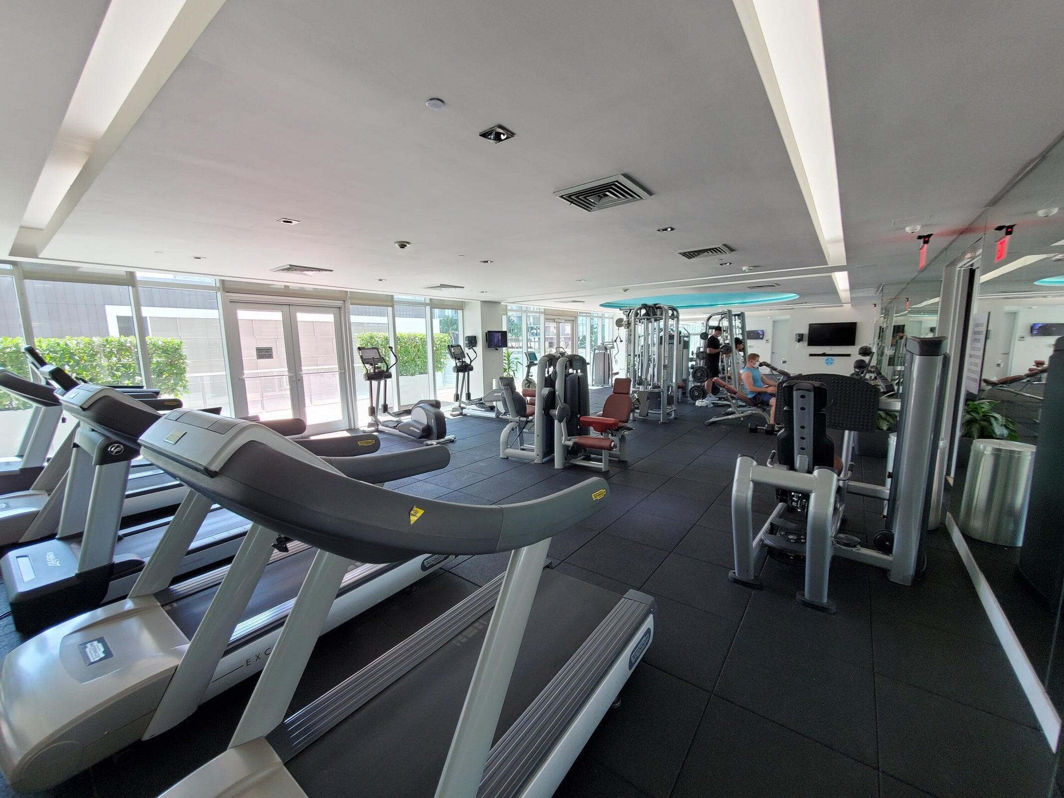 image 500 Brickell East41
