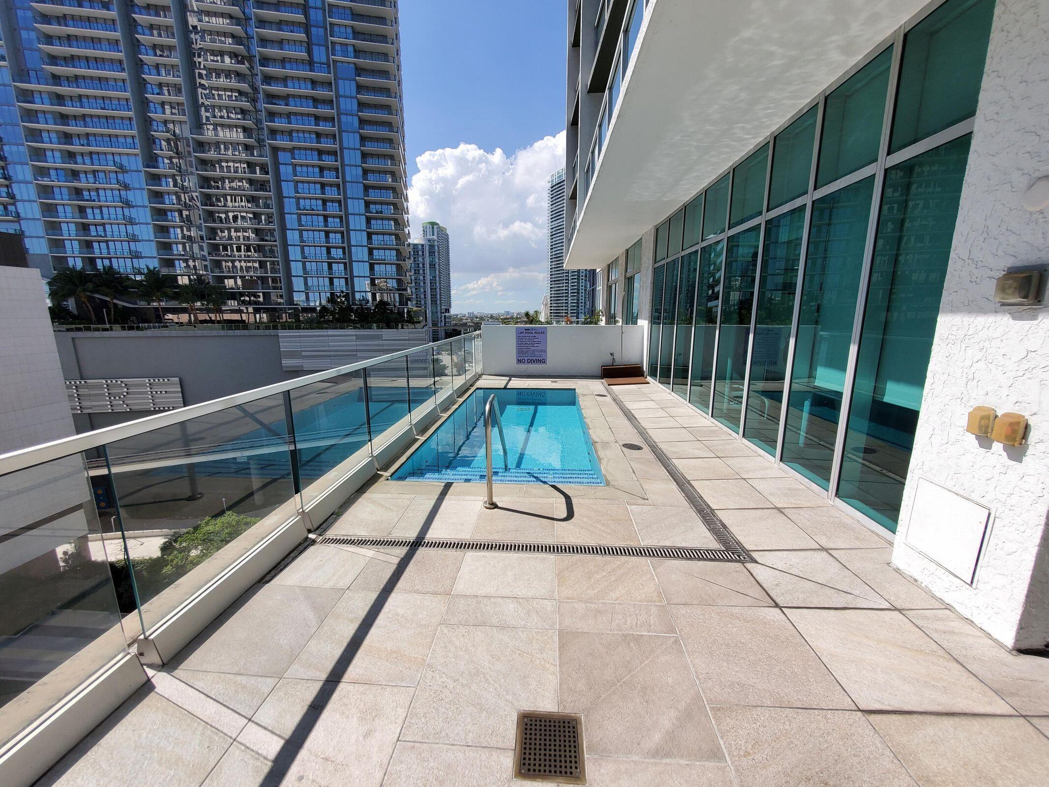 image 500 Brickell East50