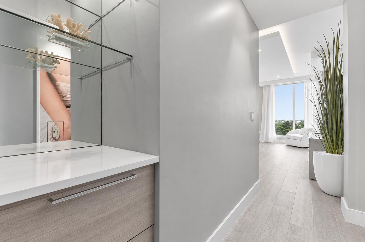 3730 N Ocean Dr #5C Riviera Beach, FL 33404