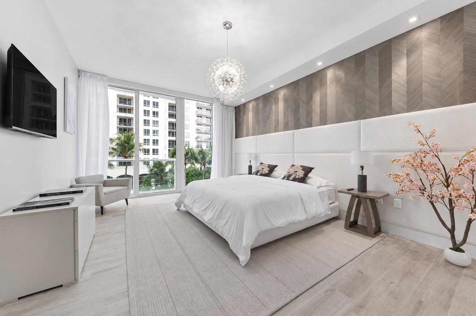 3730 N Ocean Dr #5C Riviera Beach, FL 33404