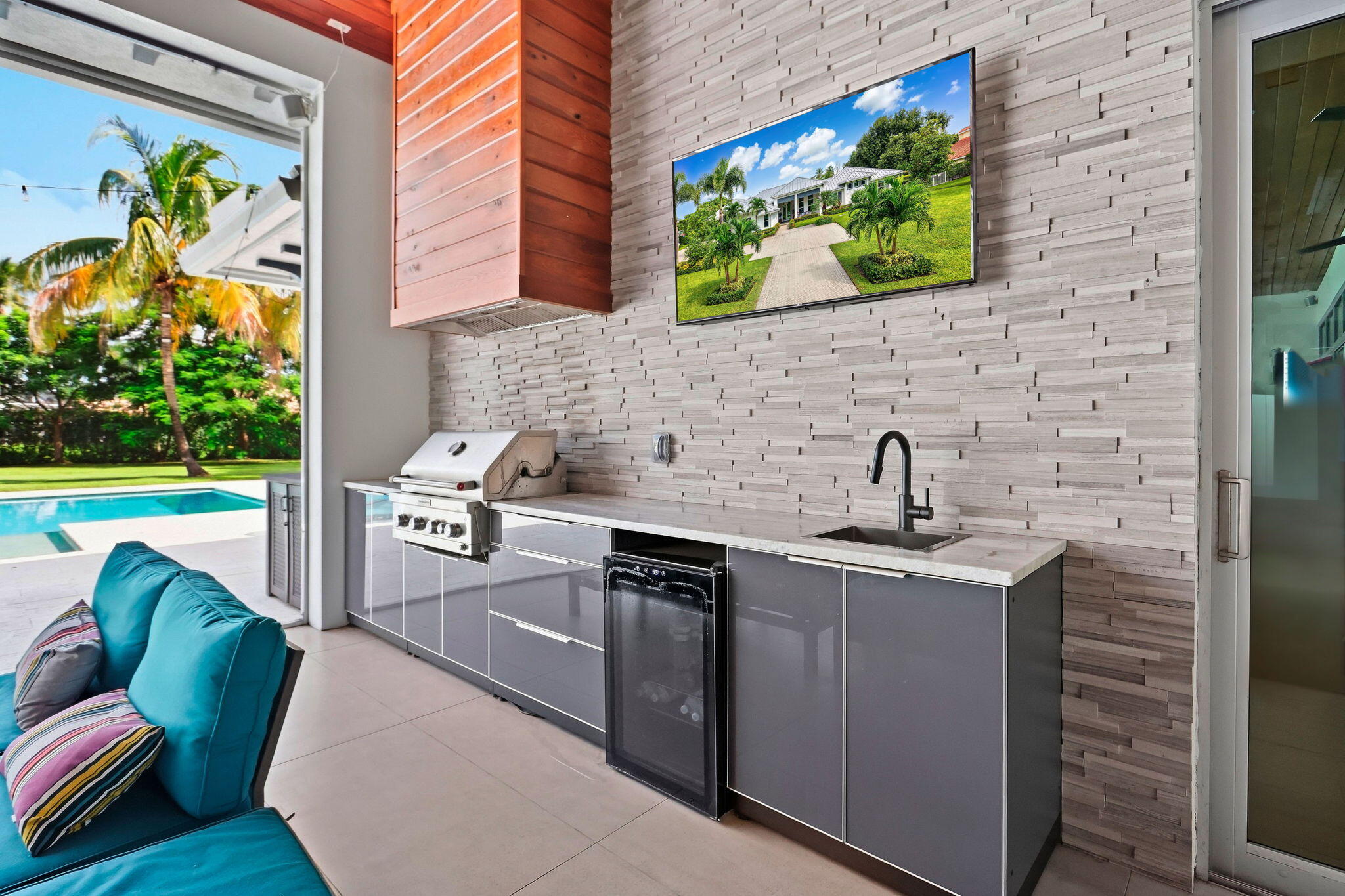 17664 Fieldbrook Cir Boca Raton, FL 33496