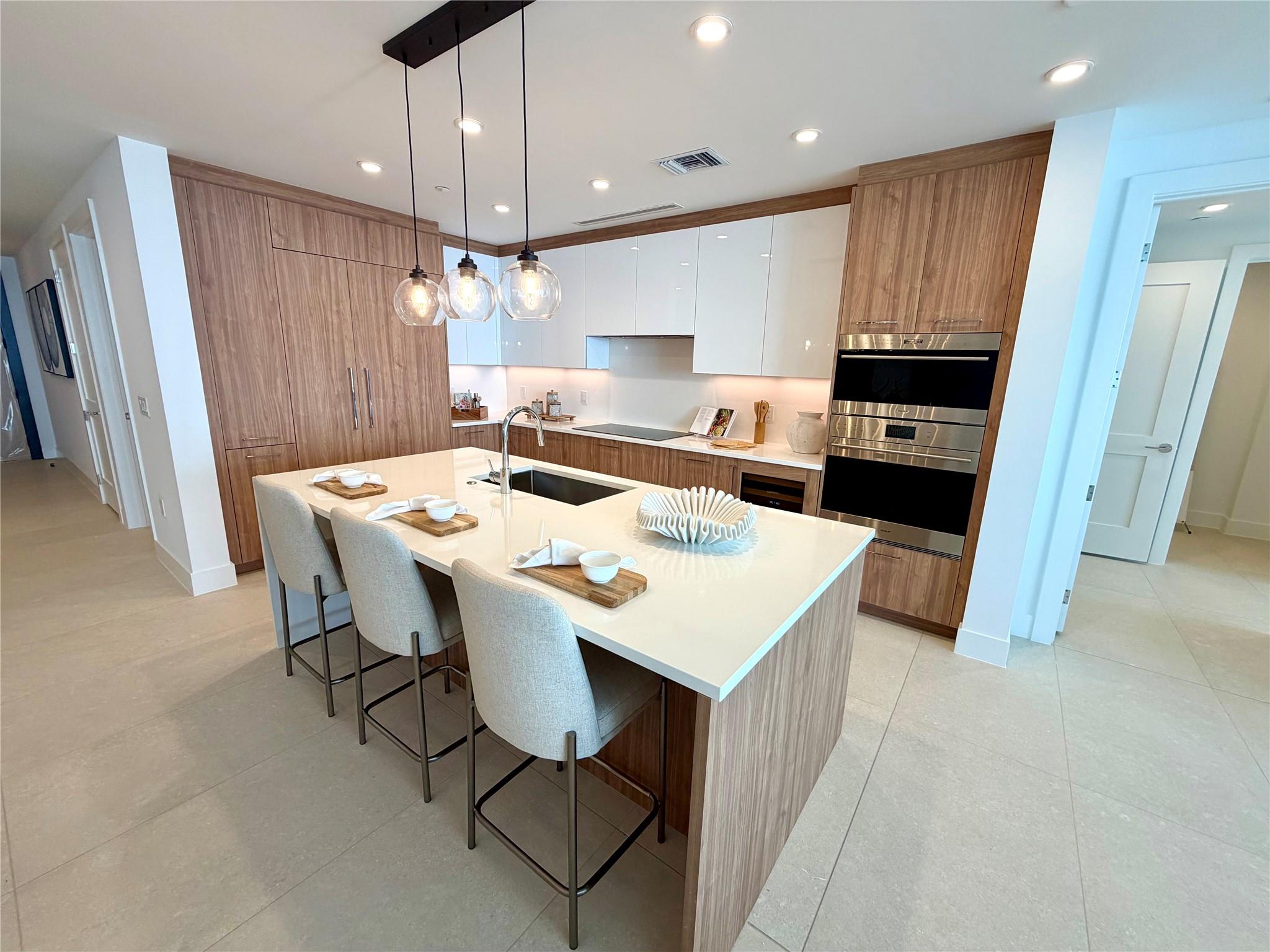image Selene Oceanfront Residen36