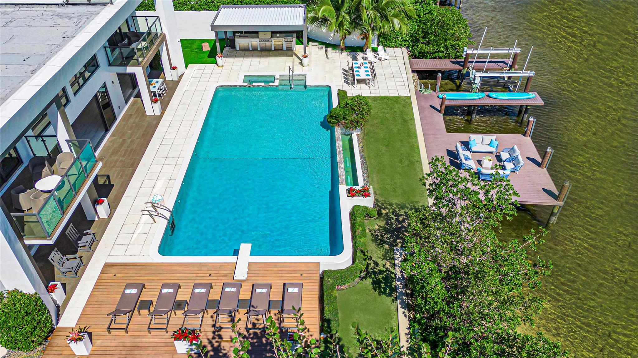 1430 S Ocean Dr Fort Lauderdale, FL 33316