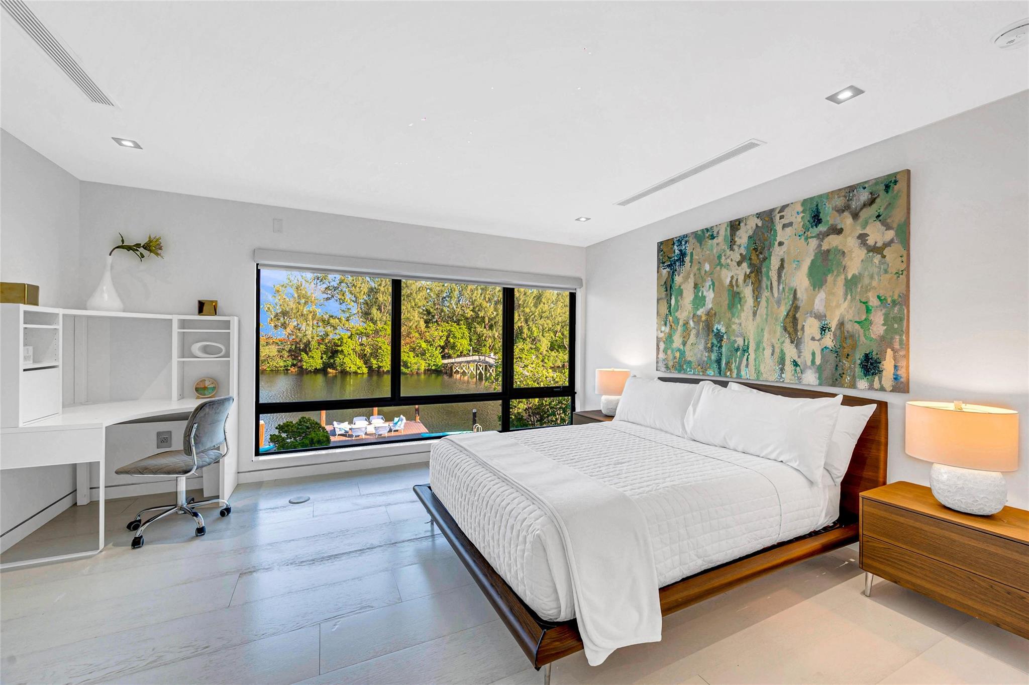 1430 S Ocean Dr Fort Lauderdale, FL 33316