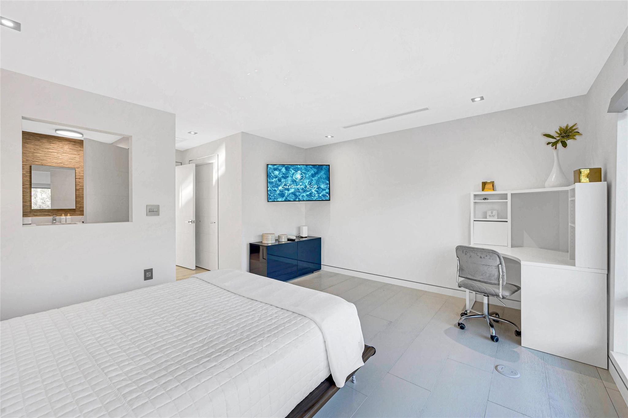 1430 S Ocean Dr Fort Lauderdale, FL 33316