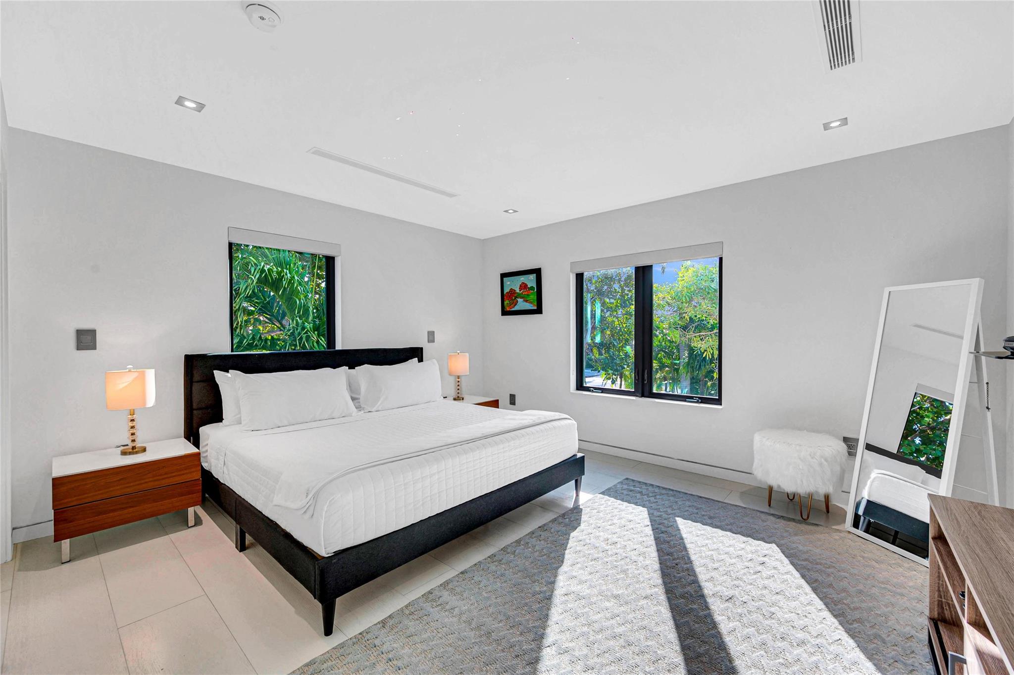 1430 S Ocean Dr Fort Lauderdale, FL 33316