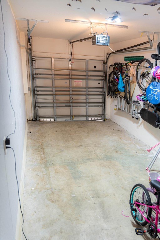 1102 SW 158th Pembroke Pines, FL 33027