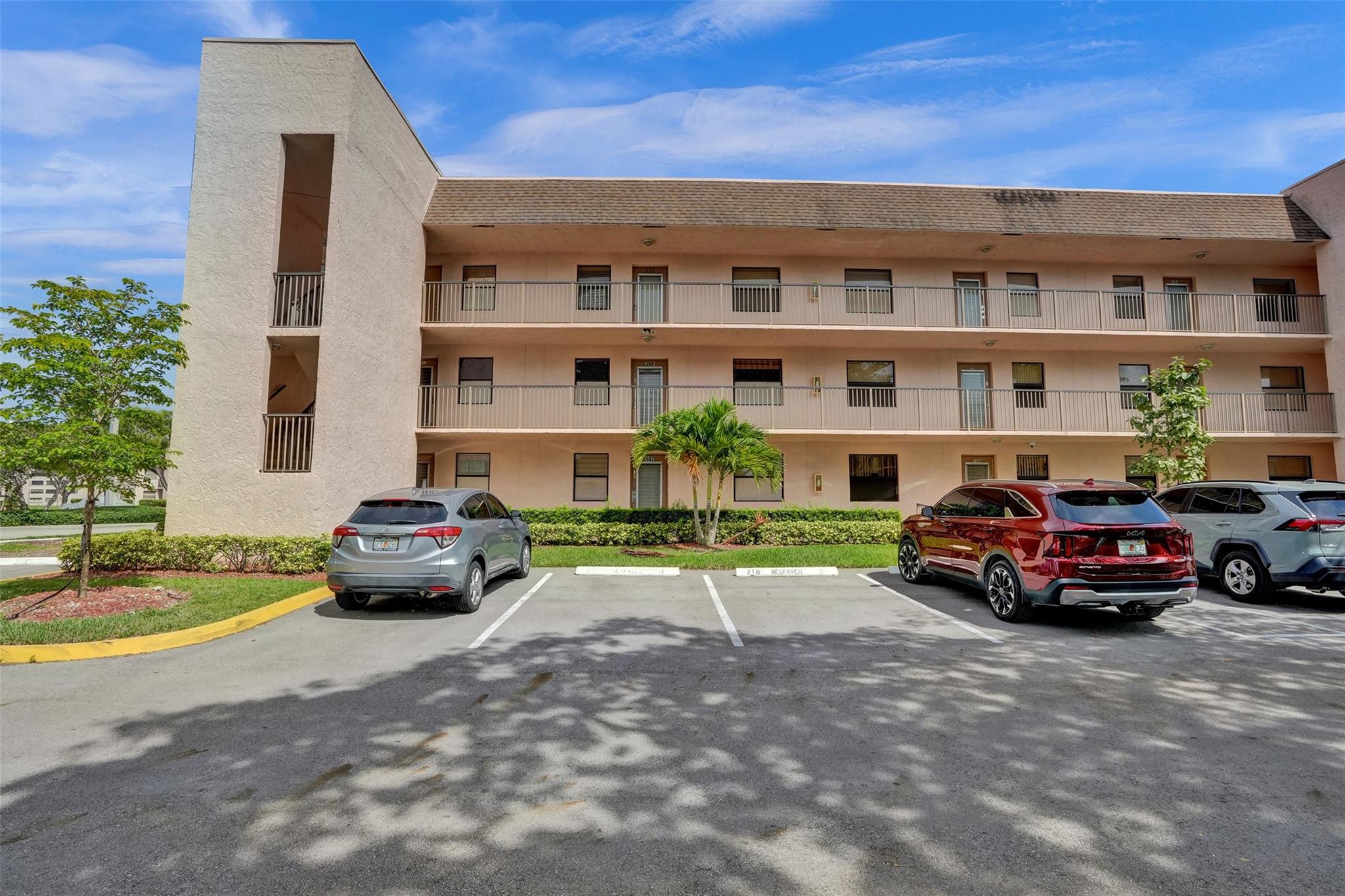 10434 Sunrise Lks Blvd #202