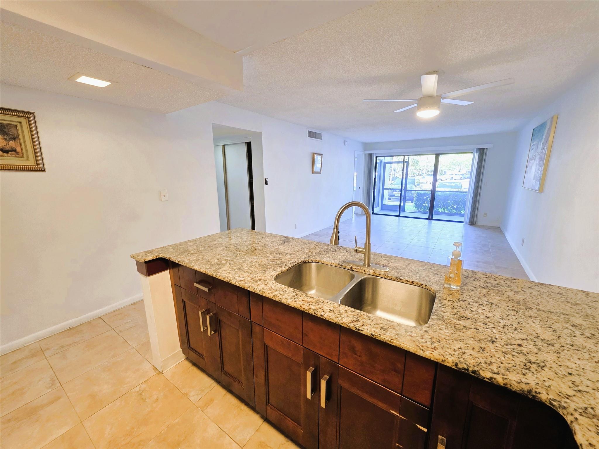 2320 S Cypress Bnd Dr #106