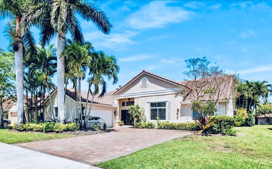 3140 Maple Ln