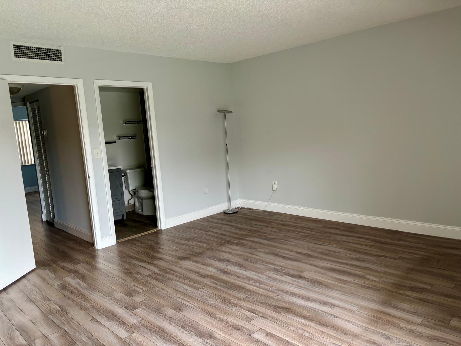 9050 NW 28th St #134,Coral Springs, FL 33065