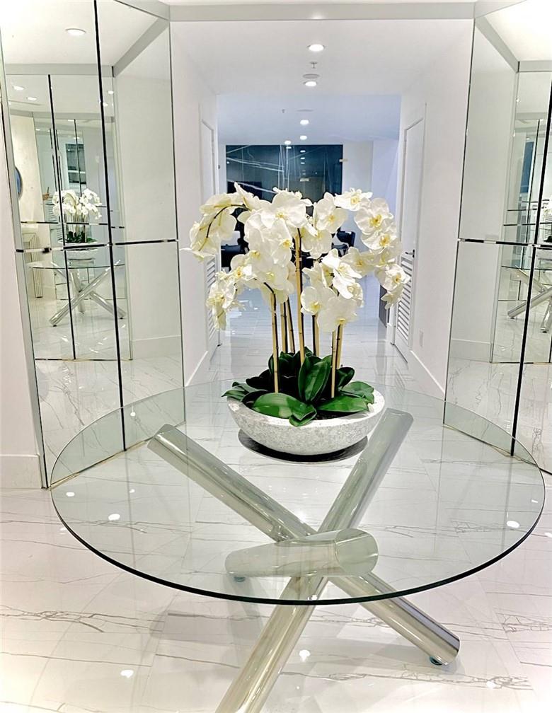 350 SE 2nd St #GPH-90 Fort Lauderdale, FL 33301