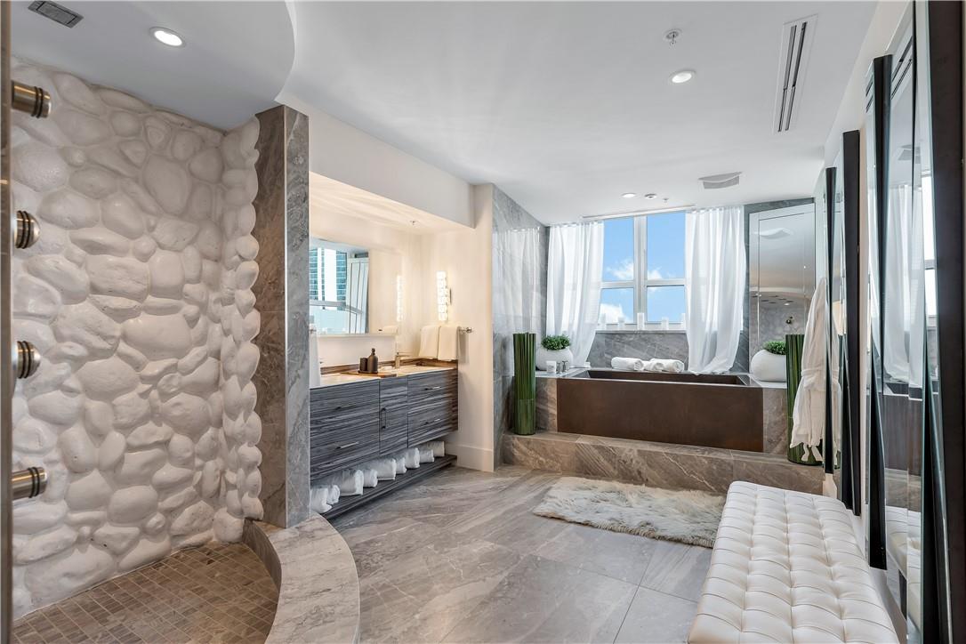 350 SE 2nd St #GPH-90 Fort Lauderdale, FL 33301