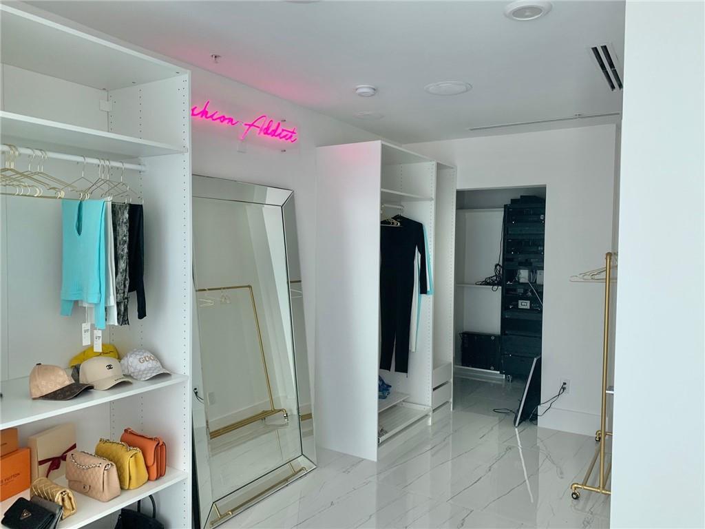 350 SE 2nd St #GPH-90 Fort Lauderdale, FL 33301