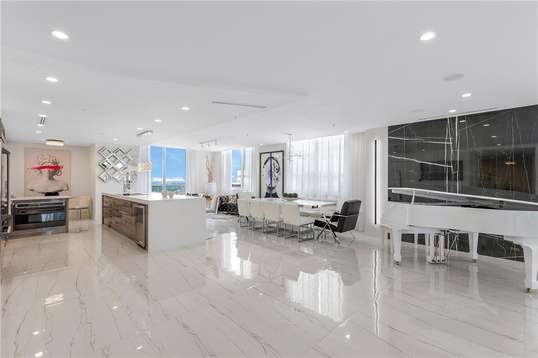 350 SE 2nd St #GPH-90 Fort Lauderdale, FL 33301