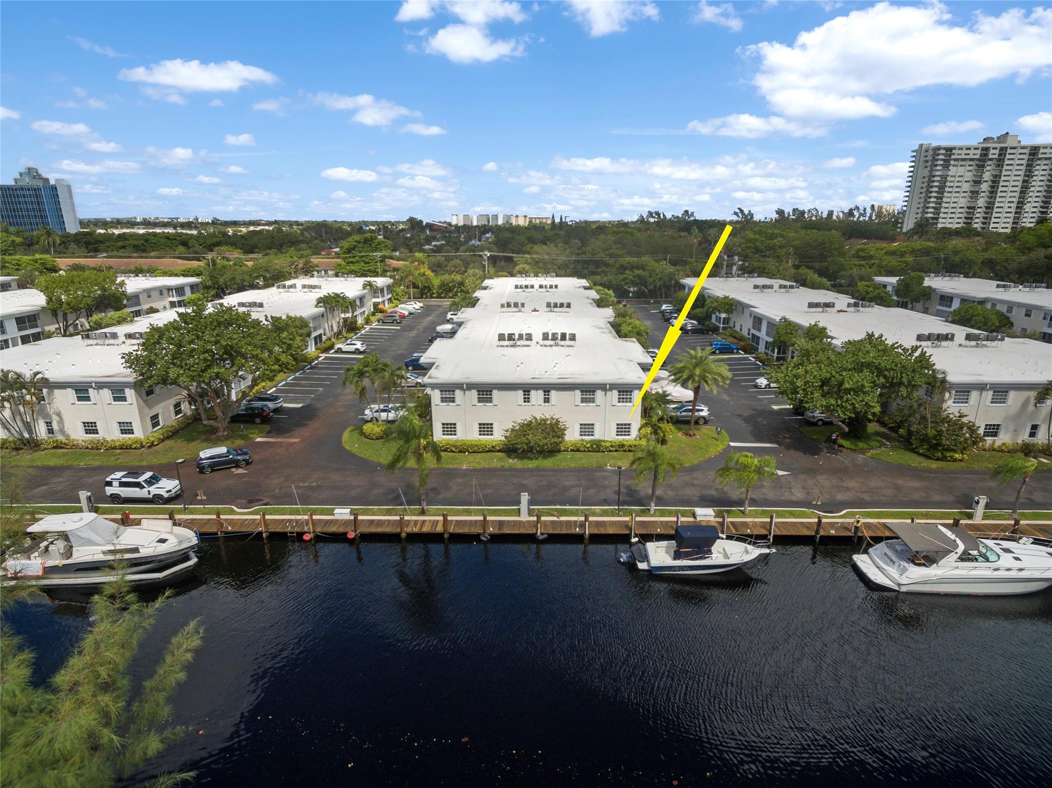 6399 Bay Clb Dr #1