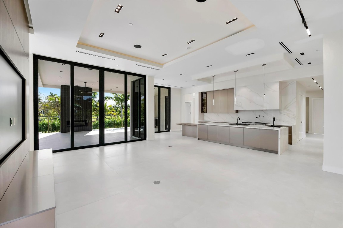 11750 NW 15th St Plantation, FL 33323