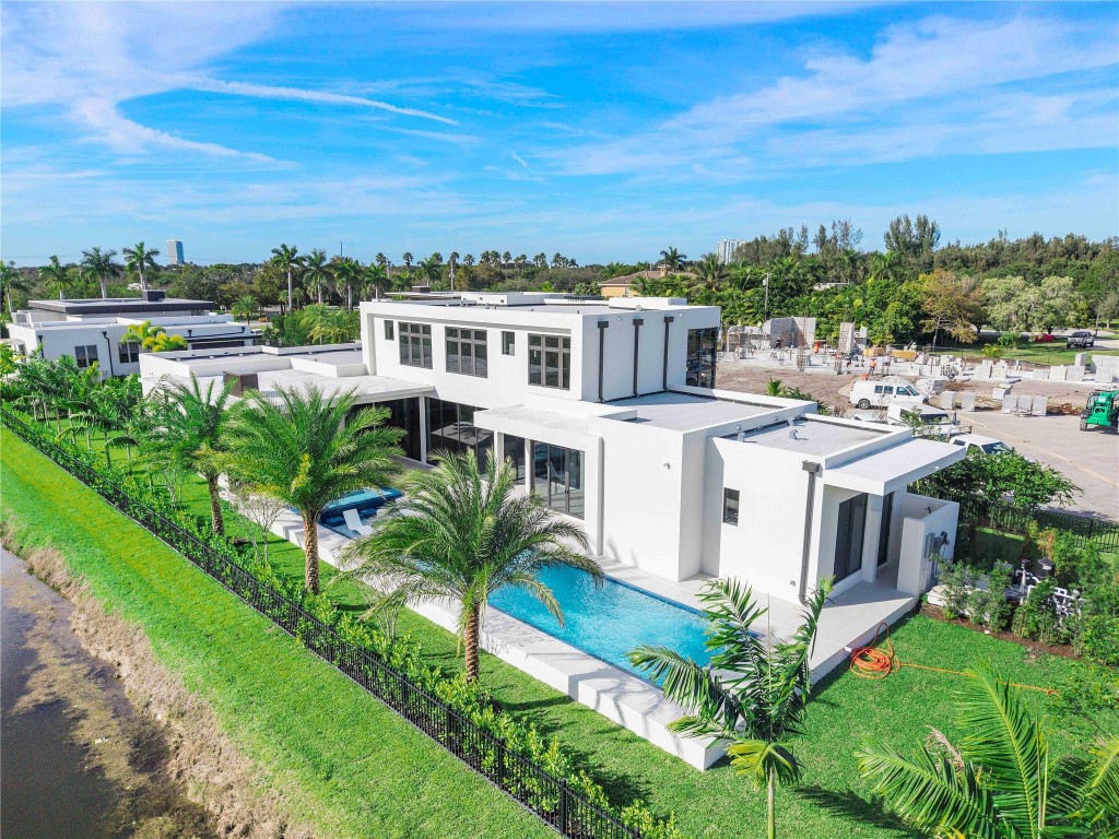 11750 NW 15th St Plantation, FL 33323