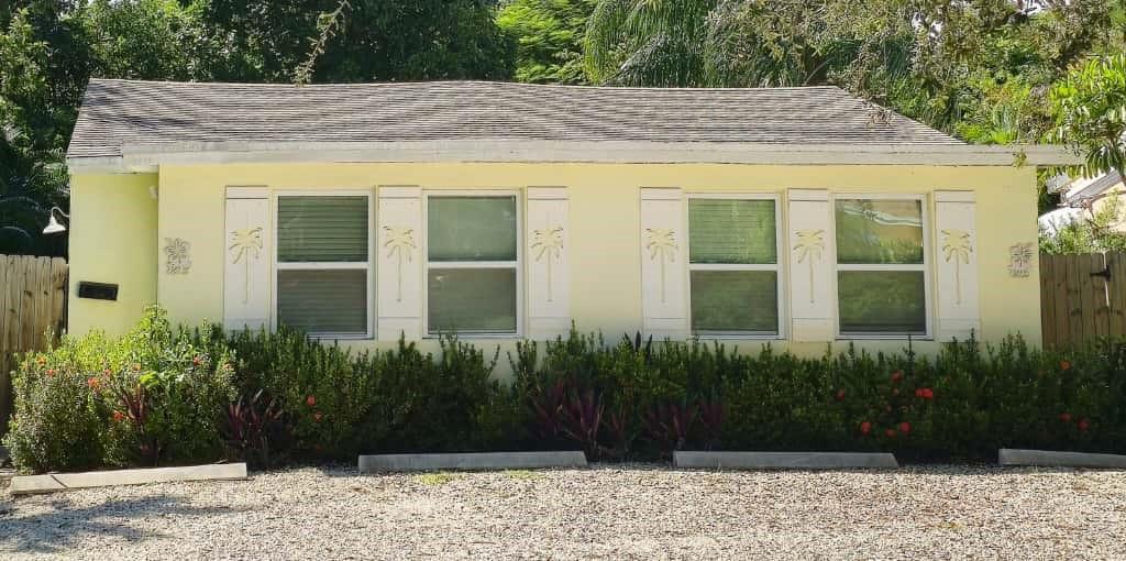 1215 NE 13th Ave Fort Lauderdale, FL 33304