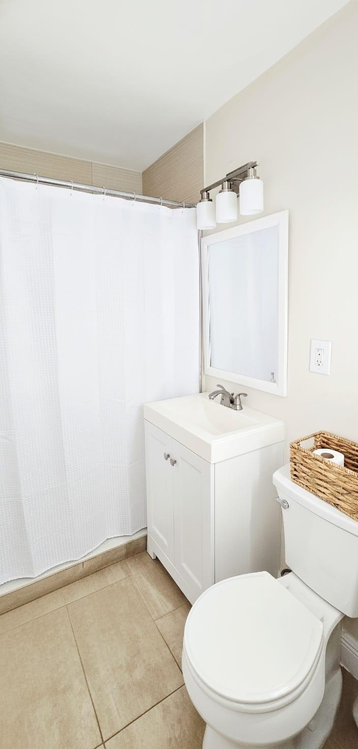 1215 NE 13th Ave Fort Lauderdale, FL 33304