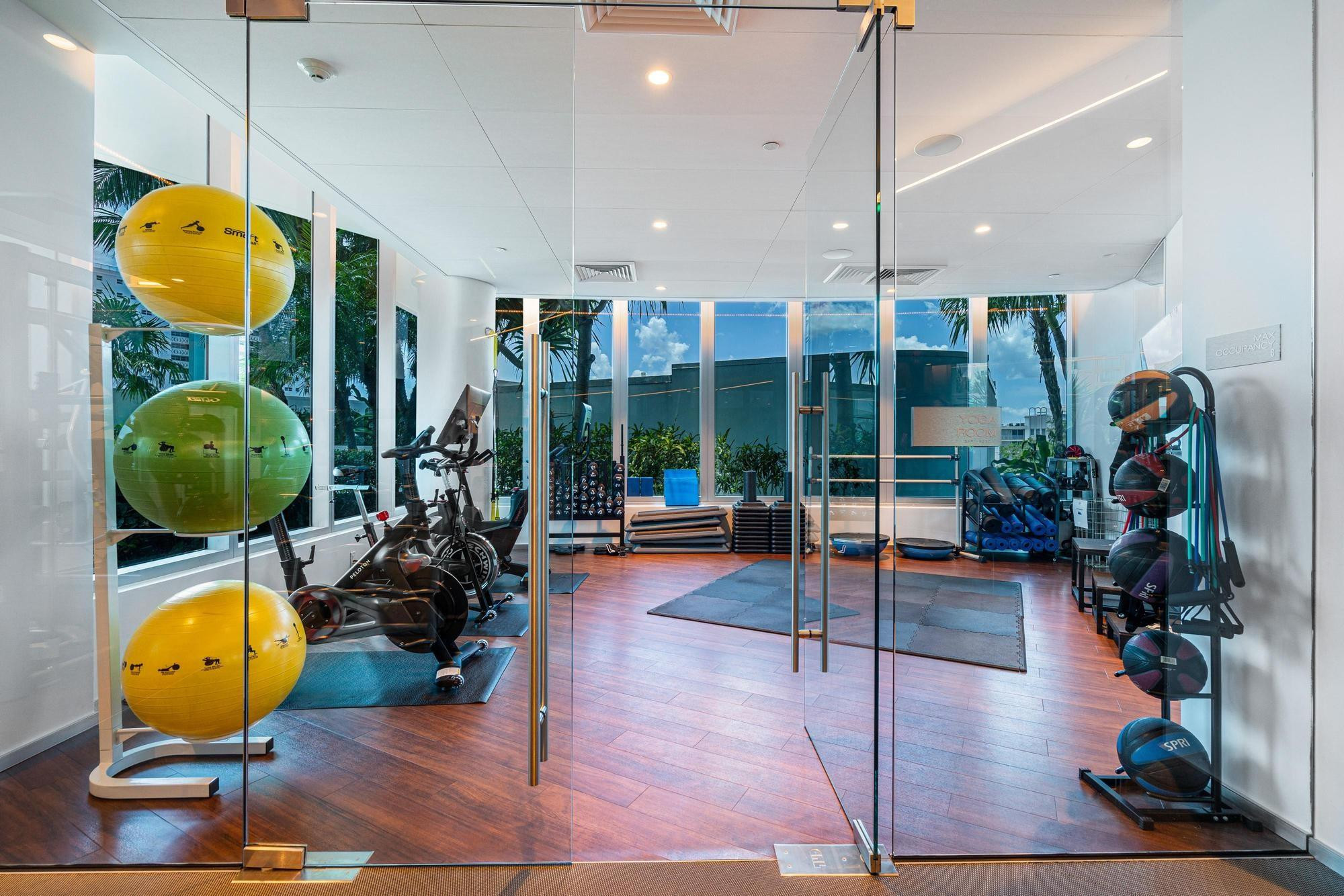 701 N Fort Lauderdale Bch #1103 Fort Lauderdale, FL 33304