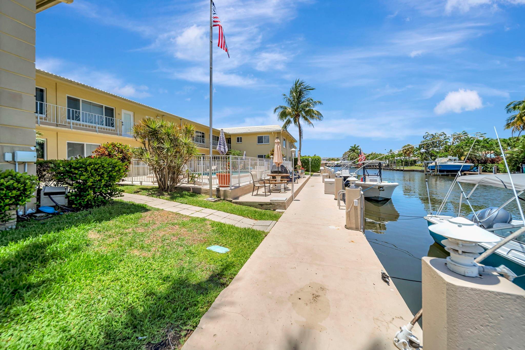 2811 NE 51st St #7 Fort Lauderdale, FL 33308