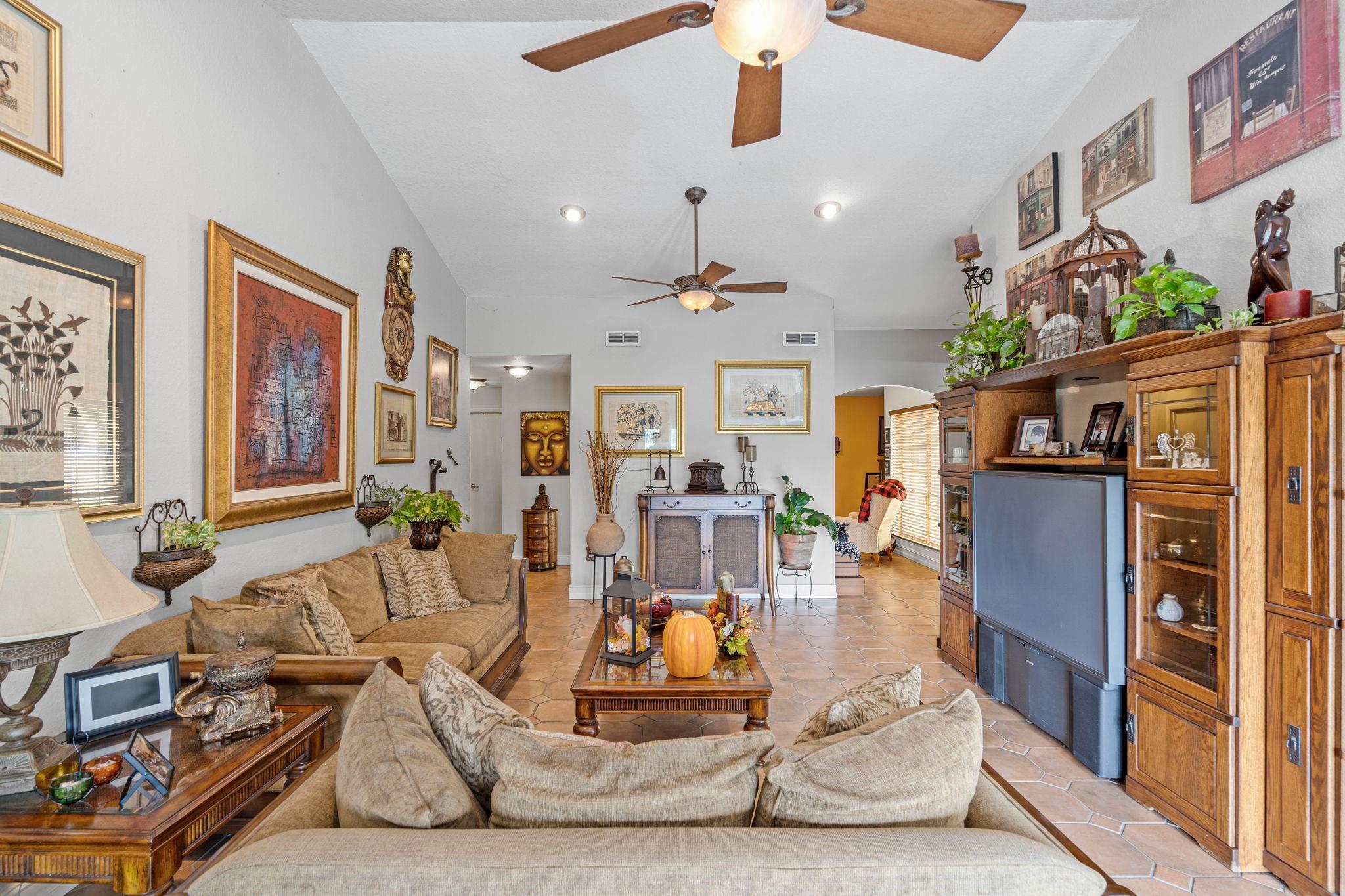 9860 NW 47th Ter Doral, FL 33178