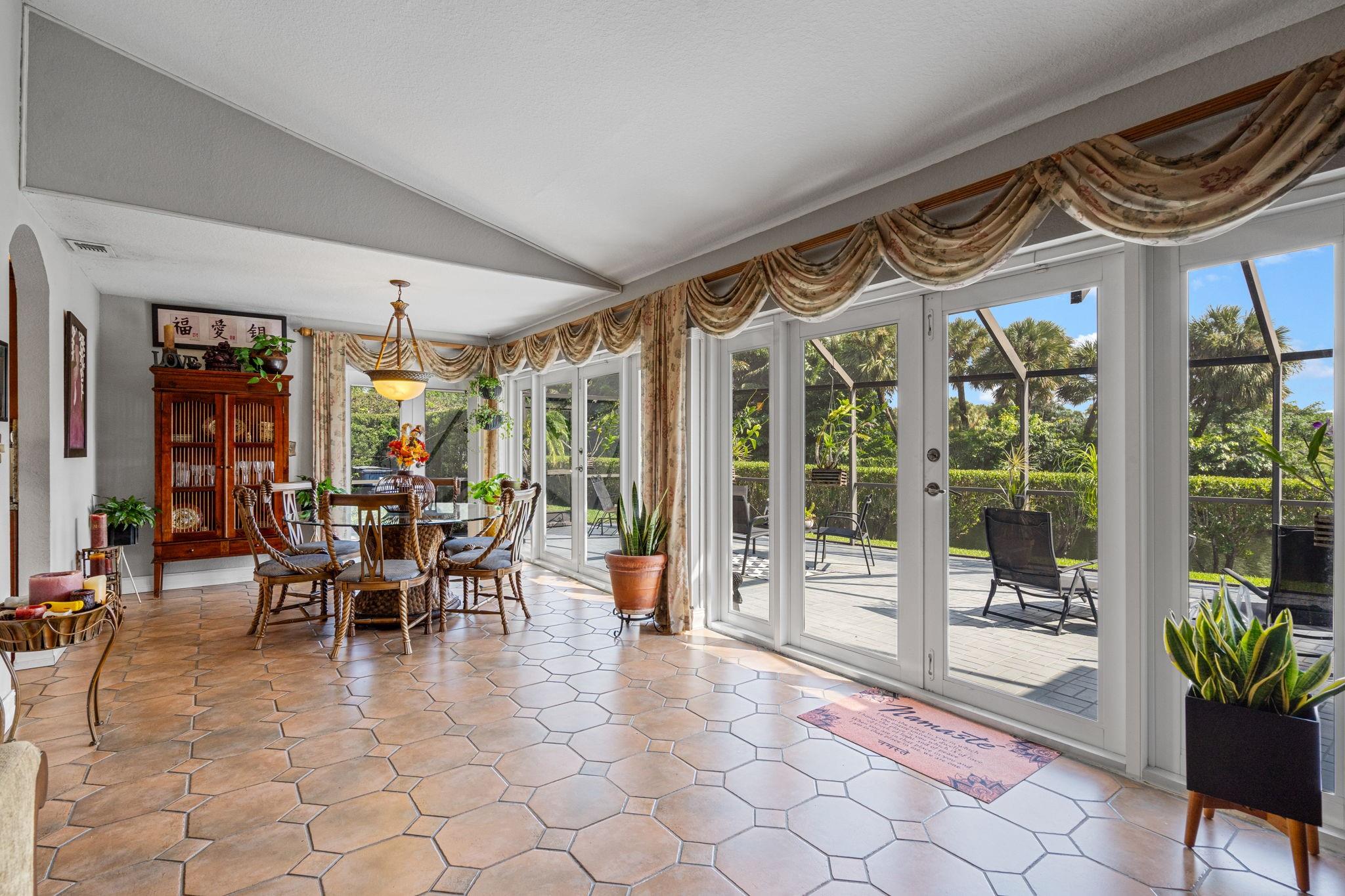 9860 NW 47th Ter Doral, FL 33178