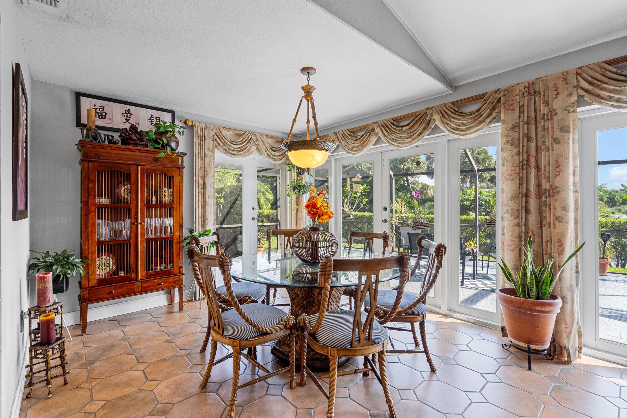 9860 NW 47th Ter Doral, FL 33178