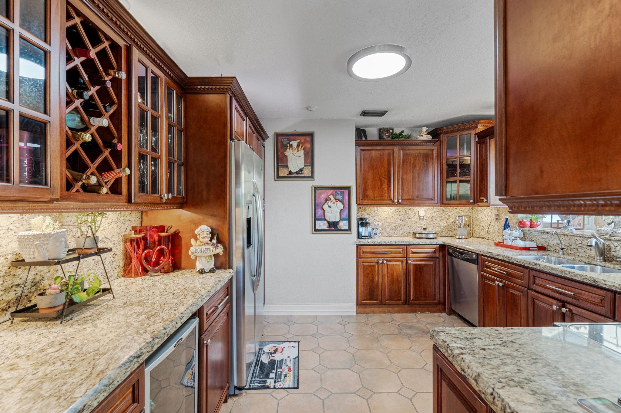 9860 NW 47th Ter Doral, FL 33178