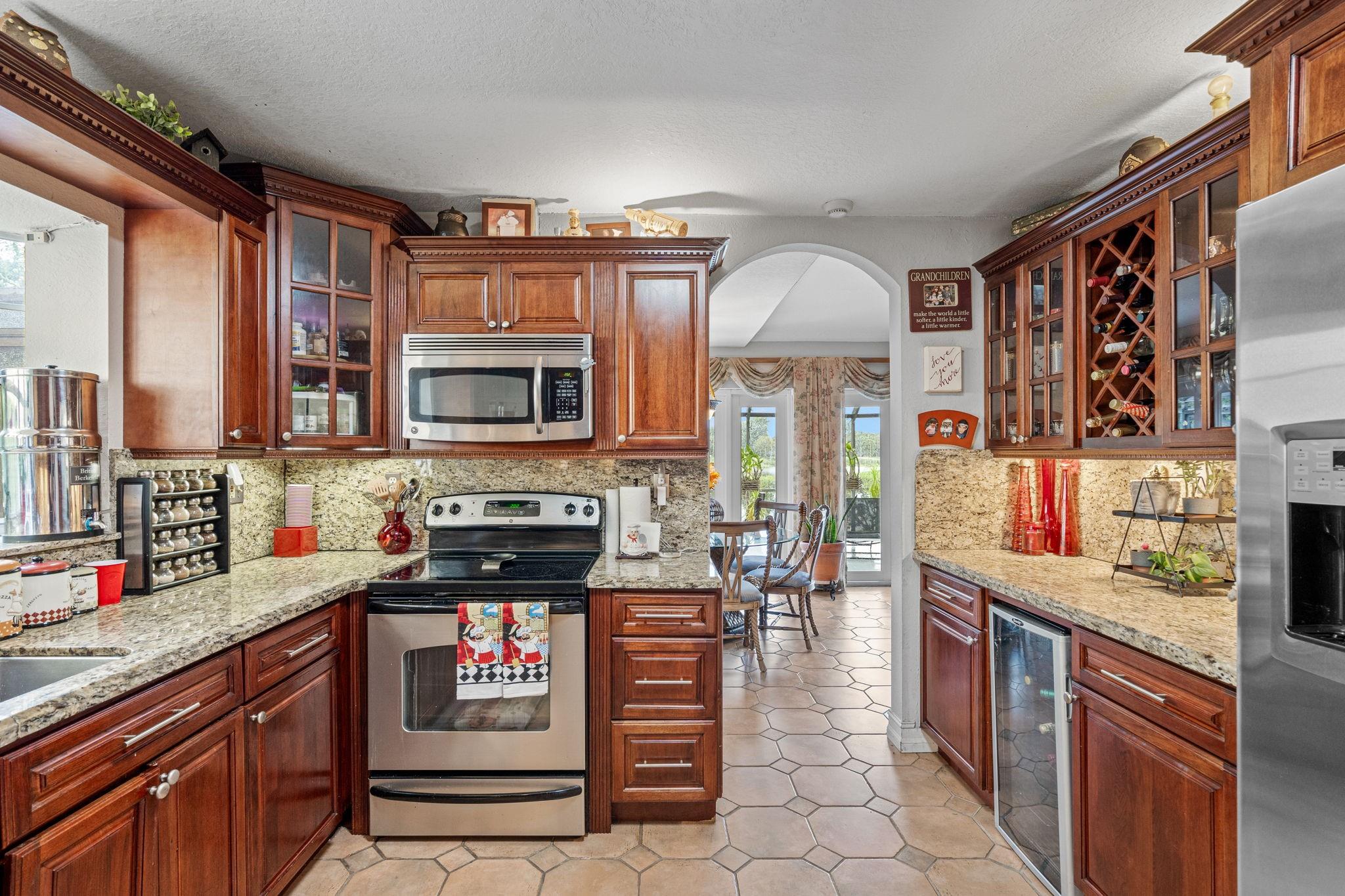 9860 NW 47th Ter Doral, FL 33178