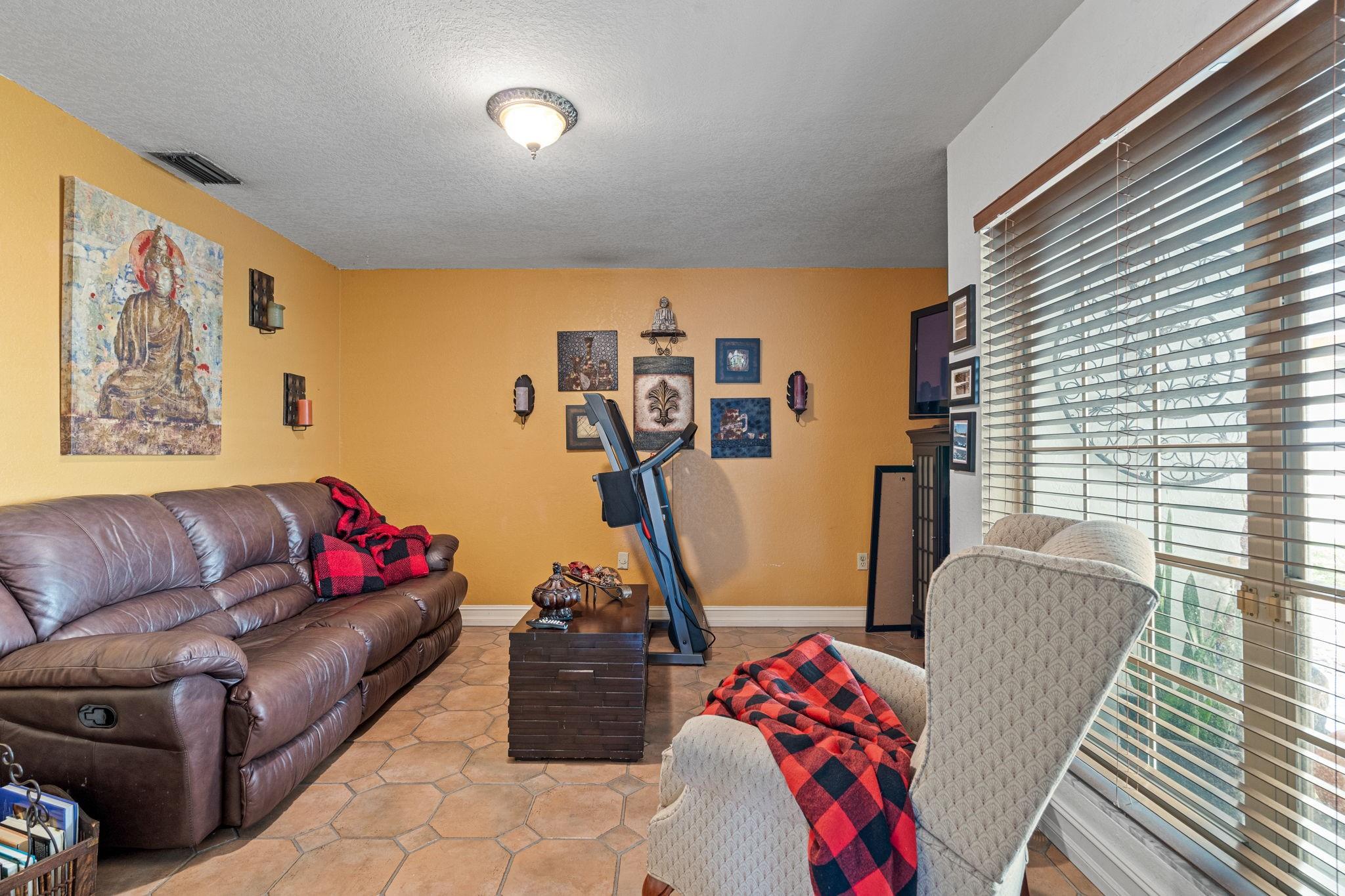 9860 NW 47th Ter Doral, FL 33178